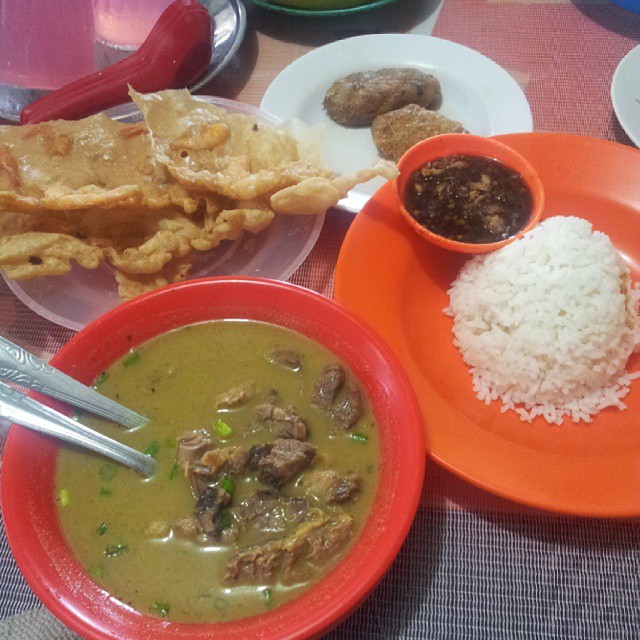 soto medan sinar pagi