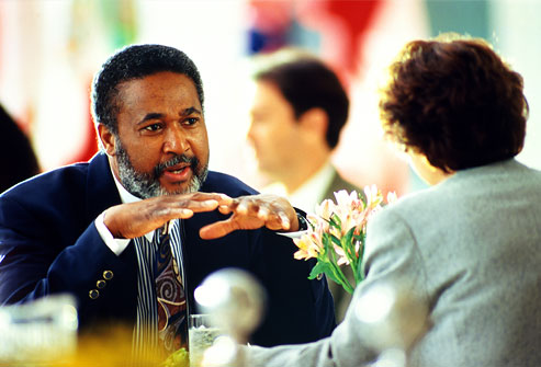 getty_rm_photo_of_business_lunch