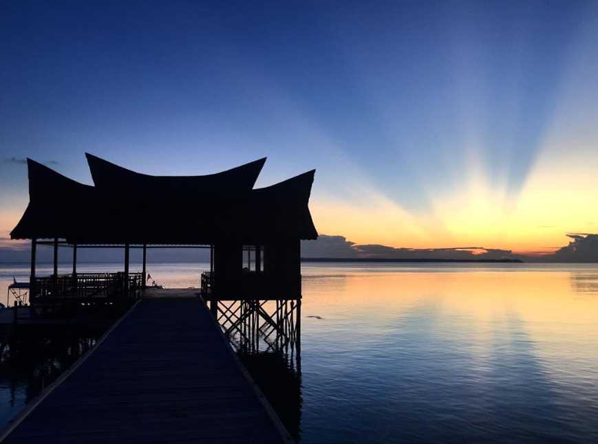 pulau maratua di kepulauan derawan